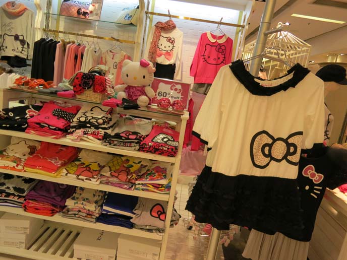 121118_hello_kitty_clothing_store_fashion_hong_kong_sanrio_kawaii_clothes_15.jpg