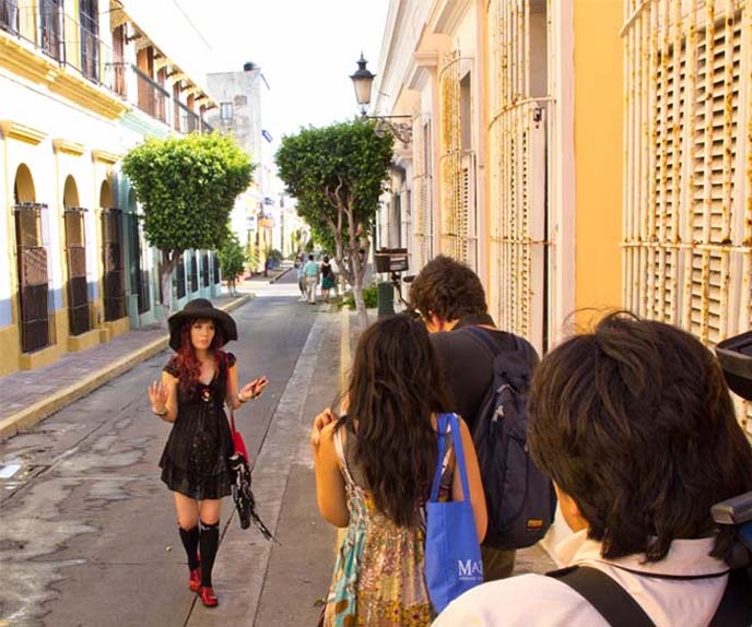 MAZATLAN tourism, centro historico, plaza machado, plaza mazatlan, old mazatlan houses, mexico tour ATTRACTIONS: HISTORICAL DISTRICT ARCHITECTURE. PINO SUAREZ MARKET, DAY OF THE DEAD MEXICAN ART & SKULLS, food market, souvenirs, mexico dolls, dia de los muertos, sugar skulls