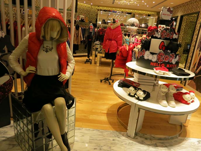 Hello Kitty clothing collaborations: Hong Kong Izzue store, KiLaRa