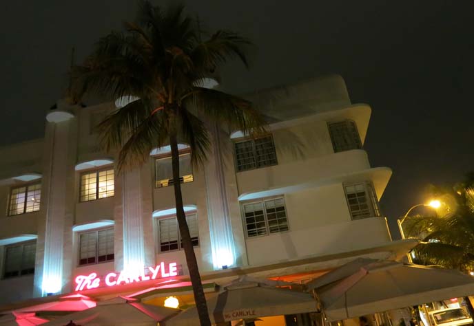 carlyle hotel, the birdcage hotel, miami birdcage hotel, art deco hotel, miami deco hotels, beachfront hotel miami, top usa boutique hotels, art deco historic district, ocean drive night