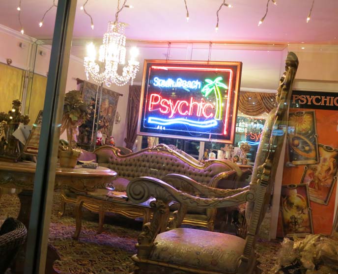 south beach psychic, tarot readings, miami psychic, new age, miami psychic reader, neon miami signs, art deco hotel, miami deco hotels, neon lights sign