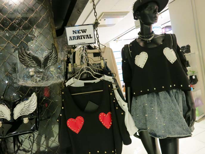 crop top tokyo, heart pattern shirt