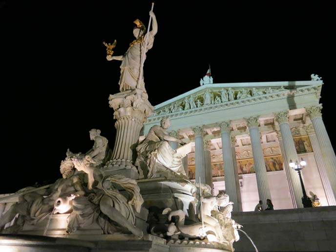 Austrian Parliament Building, athena statue