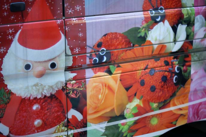 cute decorated flowers van