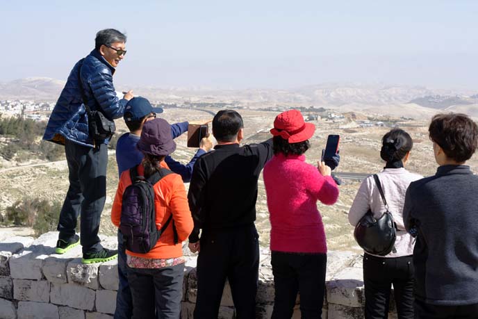 chinese tourists, asian tour group