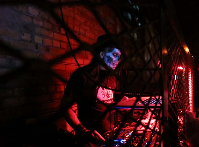 sugar skull makeup dj, freaky fridays velvet underground