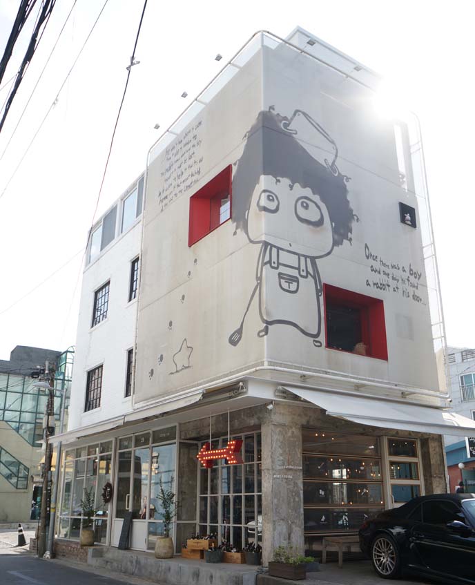 itaewon restaurants, cafes