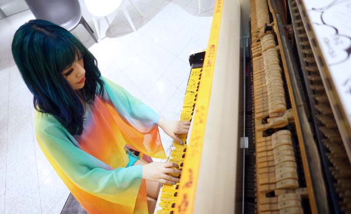 dongdaemun interior, piano