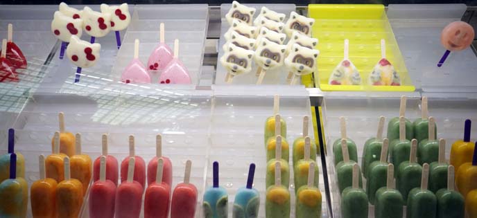 lotte popsicles, hello kitty