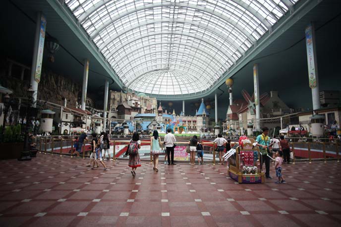 lotte world interior