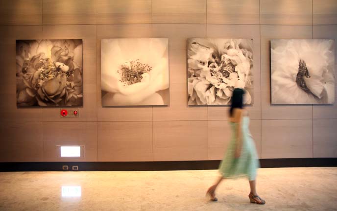 yang yongliang flower art