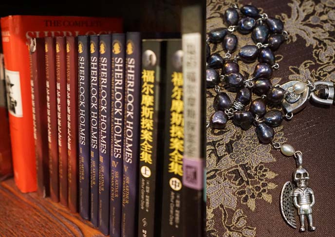 llazybonez jewelry, chinese sherlock holmes books