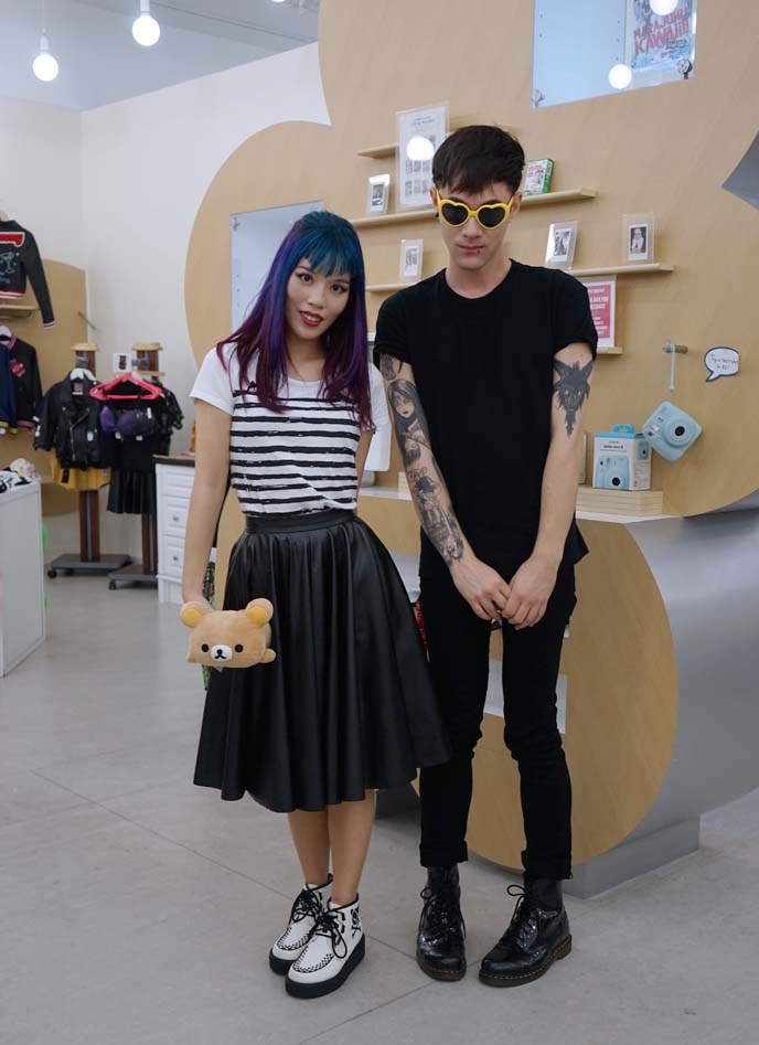 japanese street fashion couple