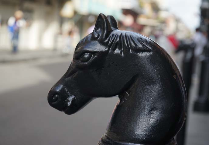 horse head posts new orleans