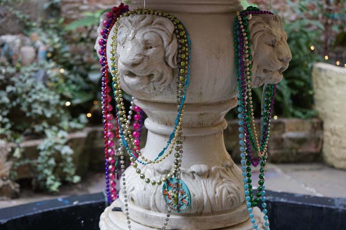 nola mardi gras beads