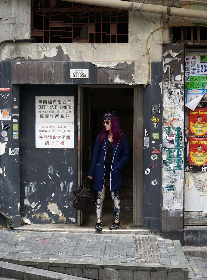 central hong kong stairs, graffiti