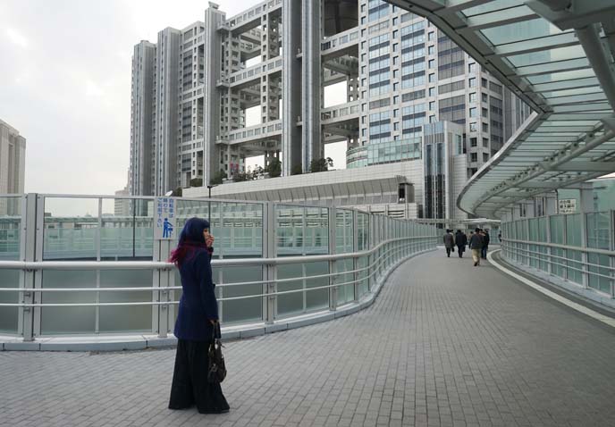 tokyo fuji tv building architecture