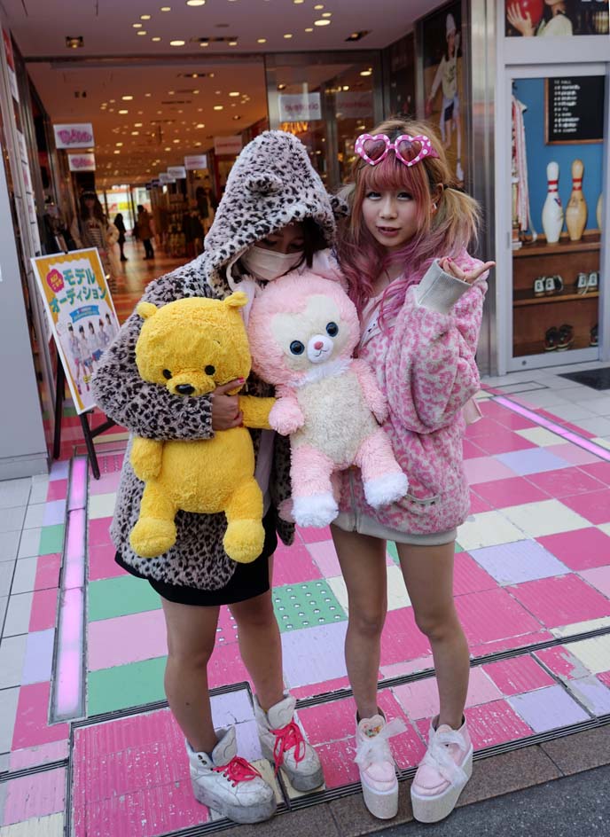 cute japanese teen girls, harajuku twins