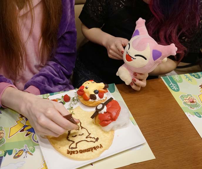 pikachu cake, pokemon desserts