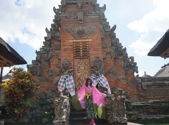 fashion blogger bali temples tour