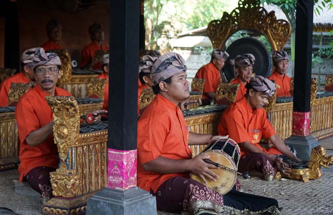 gamelan players, indonesian orchestra