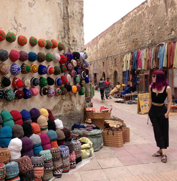 Essaouira street vendors, colorful moroccan market