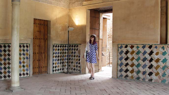 spanish moors architecture, tiles