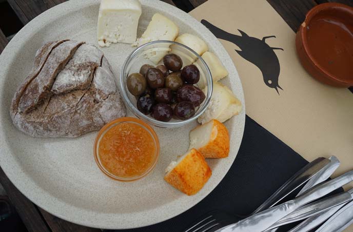 cheese plate portuguese food