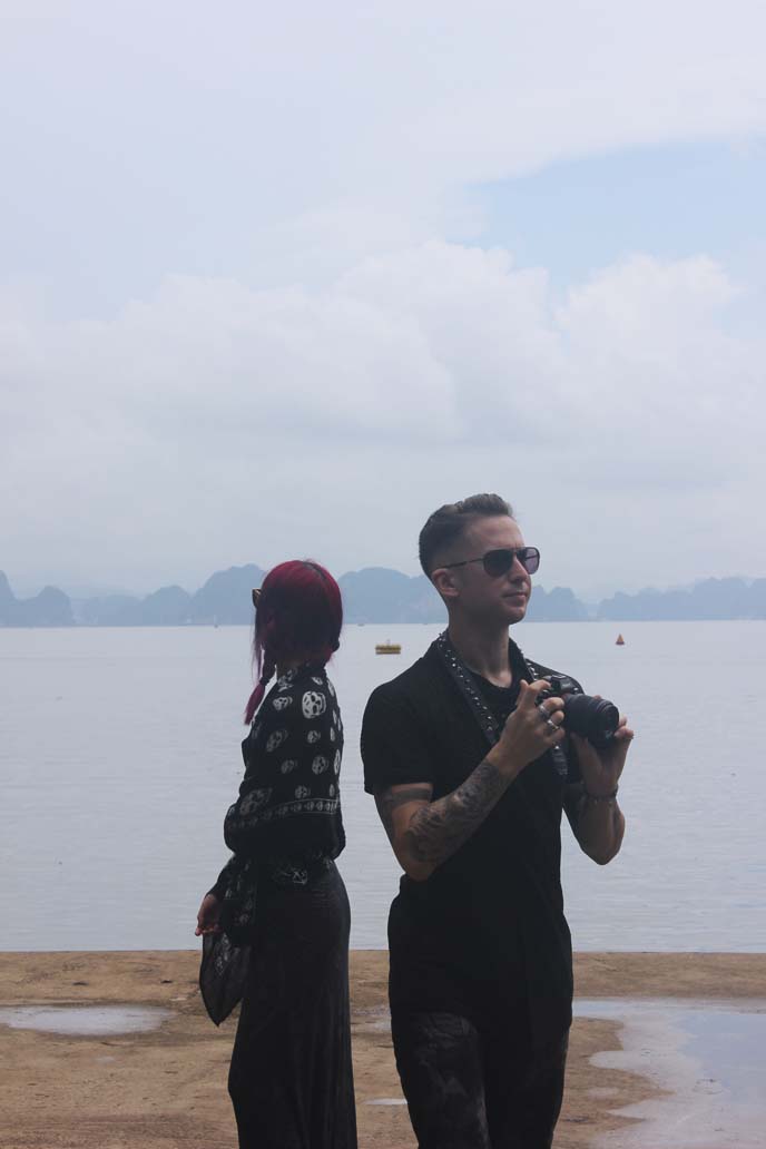 vietnam food tour, tourists with cameras