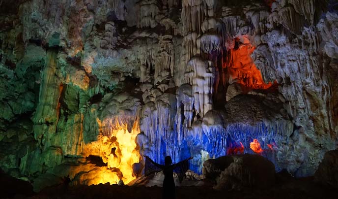 stalactites vietnam cave