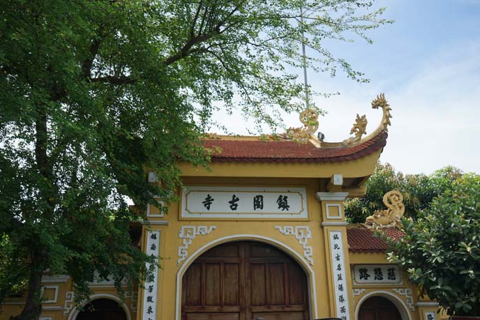 vietnamese architecture, roof curve