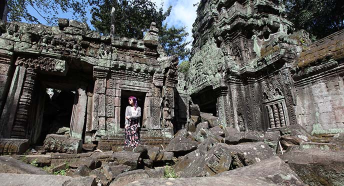 angkor temple ruins