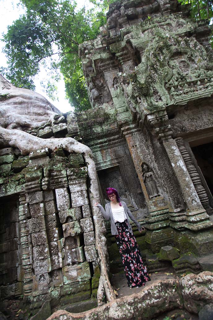 tomb raider temple cambodia cosplay