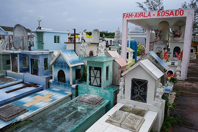 mexican tombstones