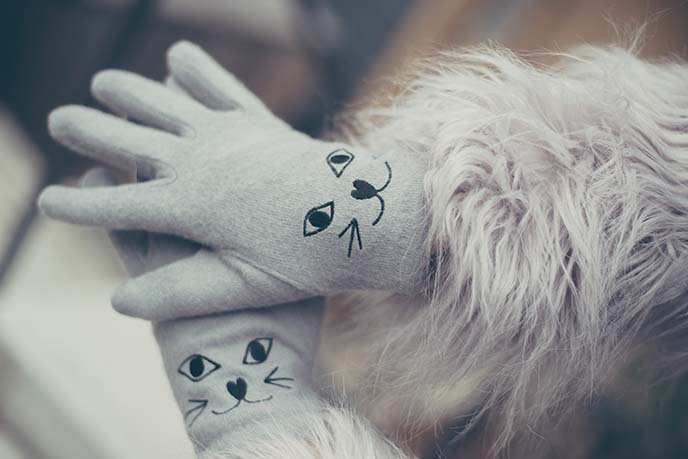 cat face gloves