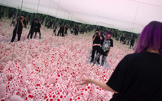 infinity mirrors, yayoi kusama