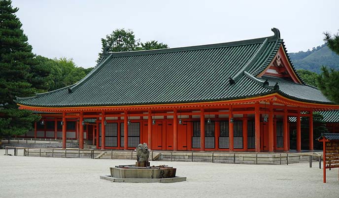 Heian Shrine Kyoto, famous temples