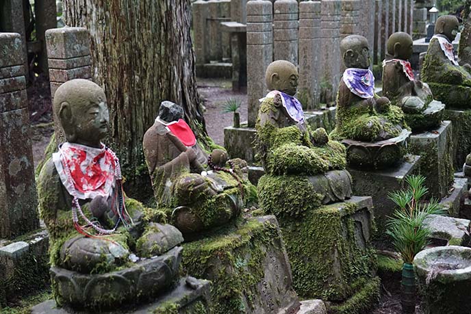 old buddha statues