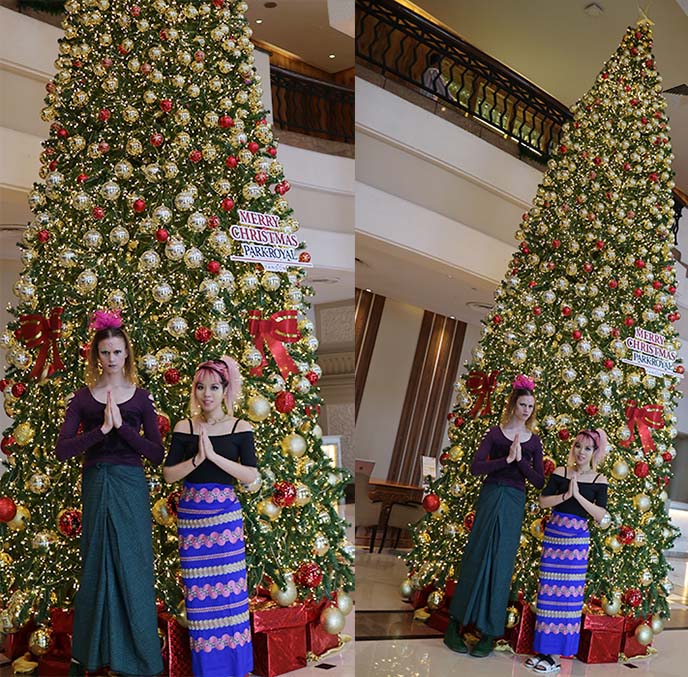 hotel lobby christmas tree