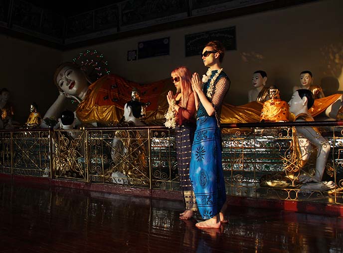 reclining electric buddha statue