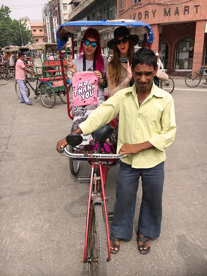 rickshaw ride, old new delhi market