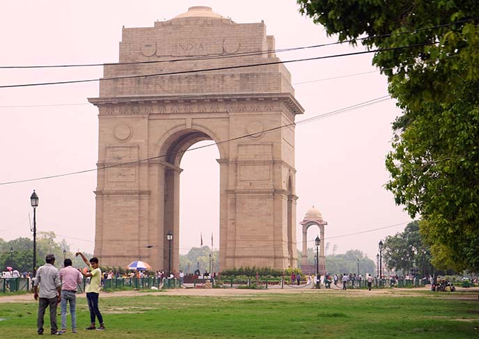 india gate janu private tours car