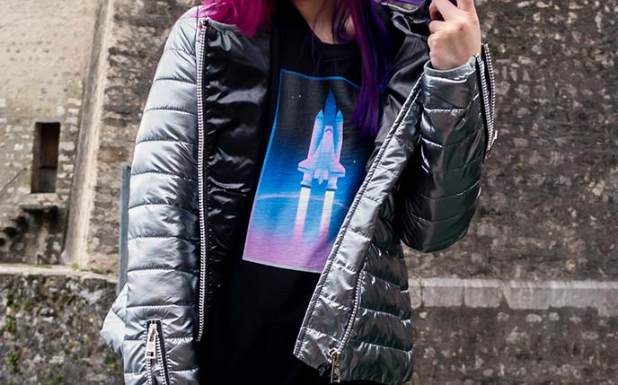 synthwave vaporwave top shirt spaceship