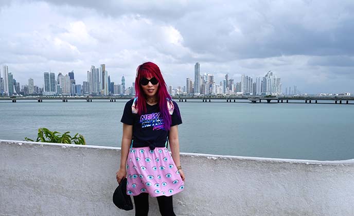 travel blogger panama city, panama skyline waterfront buildings, fashion blogger panama