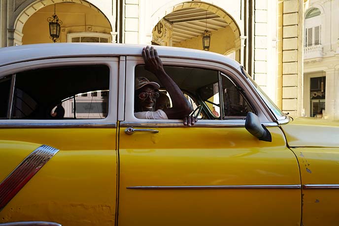 yellow cuban taxi, old cars