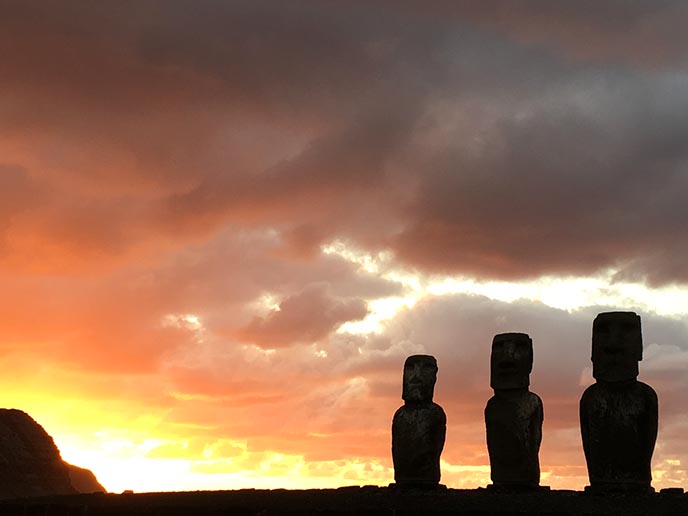 ahu tongariki guided tours