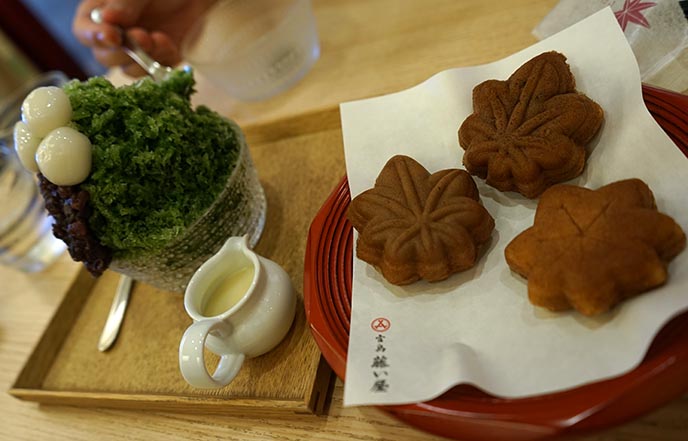 best momiji maple sweets hiroshima