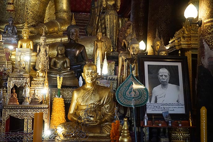 golden buddhas statues luang prabang