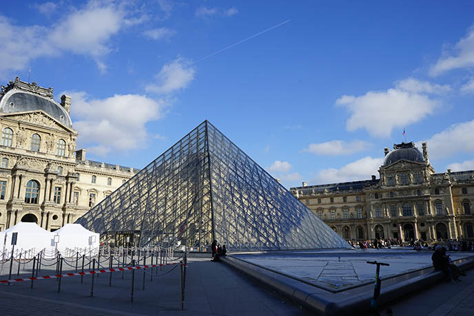 louvre museum the paris pass