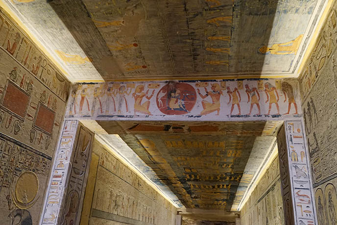 egyptian burial chambers luxor 